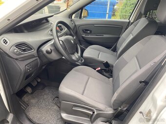 Renault Megane scenic 1.5 dci - 9