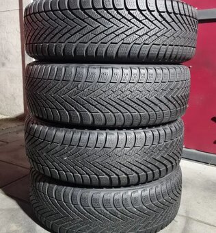 16"HEZKÁ ZIMNÍ OBUTÁ ALU KOLA 5x100 ORIG VW POLO 6 - 9