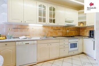 Prodej bytu 4+1 199 m2 Jarmily Glazarové, Olomouc - 9