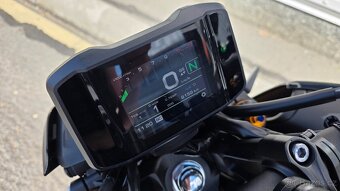 Yamaha MT09SP s podpisem Topraka - 9