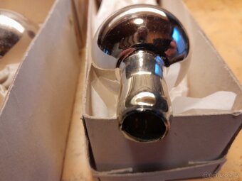 VÁNOČNÍ SKLENĚNÉ STŘÍBRNÉ RETRO OZDOBY SE ŠPICÍ - 9