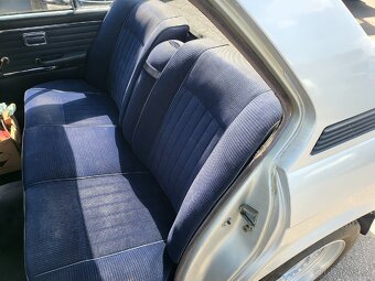 BMW e12, 518i,rok 1975,najeto 180tis km. - 9