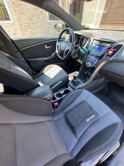 Hyundai I 30 1,6 16V CRDi combi - 9