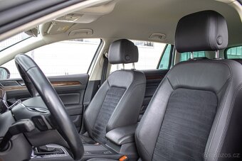 Volkswagen Passat Variant 2.0 TDI BMT Highline DSG 110kW - 9