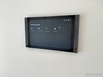 Moderní nový byt 2+kk s balkónem, jen 1 minutu od metra - 9