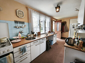 Prodej rodinného domu v klidné lokalitě – Praha Šeberov - 9