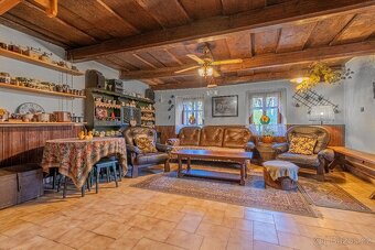 Prodej Chalupy a hospodářská usedlost s pozemky 3189 m2. - 9