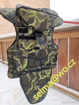 přilba vesta balistická neprůstřelná ačr vojenská vz95 - 9