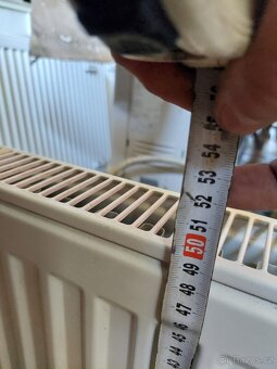 4x deskovy radiator + drzaky + termoventily - 9