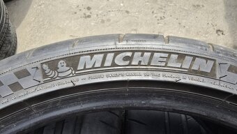 Letní pneu 245/35/20 Michelin - 9