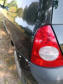 Renault Clio II 1.2 43KW třídveřový - 9