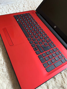 Notebook HP 15 - 4x jádro - 8GB RAM - NÁDHERNÝ NOTEBOOK - 9