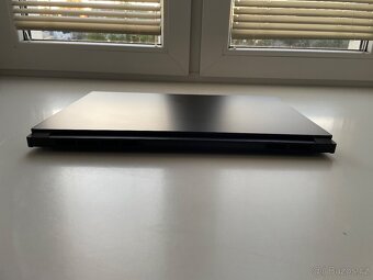 Herní Notebook MSI- I7-11800H-RTX-3060-6GB-16-RAM-512SSD-165 - 9