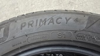 Letní pneu 215/55/17 Michelin - 9