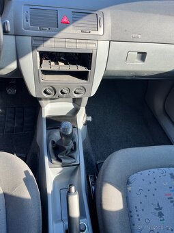 Škoda Fabia 1,2 HTP, 40 KW - 9