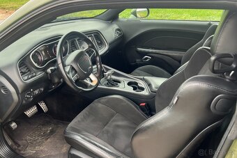 Dodge Challenger Scat pack / SRT 6.4 V8 - pronájem - 9