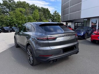 Porsche Cayenne E-Hybrid 4x4 A/T - 9