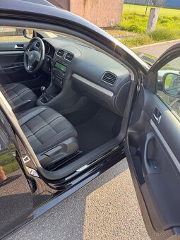 Volkswagen Golf VI MATCH 77kW - 9