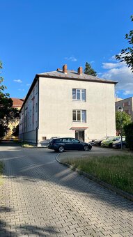 Pronájem bytu 1+1 29 m² se zahradou, Plzeň, bez provize - 9