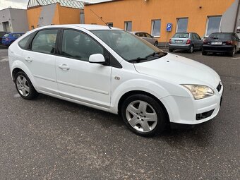 Ford Focus 1.8 - 9