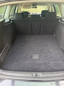 Volkswagen Passat 2.0TDI DSG - 9
