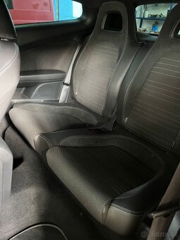 Volkswagen scirocco 2.0tdi - 9
