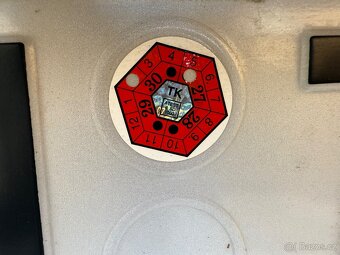 Volkswagen Passat 1.6TDi 2010 Variant servisovaný - 9