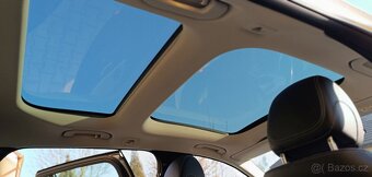 Mercedes E 220 d 4x4 kombi panorama Webasto tažné +DPH - 9