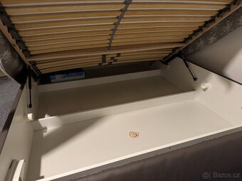 postel s úložným prostorem - 9