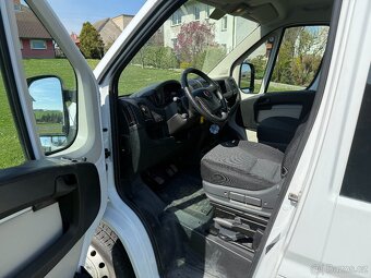 Fiat Ducato 2.3JTD 96KW r.v.8/19 5 místný 53300Km - 9