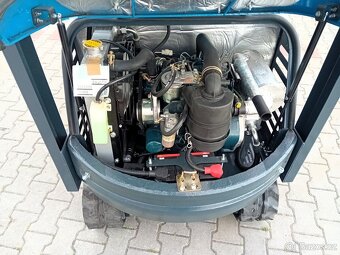 Minibagr 1000kg, s motorem Kubota - 9