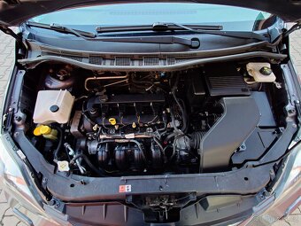 Mazda 5 2.0 107kW - 9