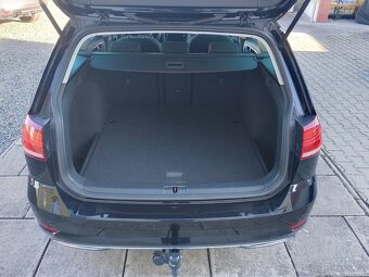 Prodej Volkswagen Golf variant 1.5i, panorama - 9