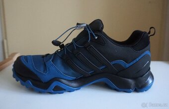 Pánská treková obuv adidas TERREX SWIFT R GTX v.40,5 - 9