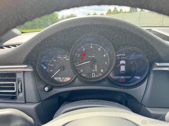 Porsche Macan 2.0 TFSi 195kw 2022 pěkný auto - 9