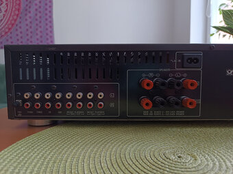 zesilovač Technics SU-V550 - 9