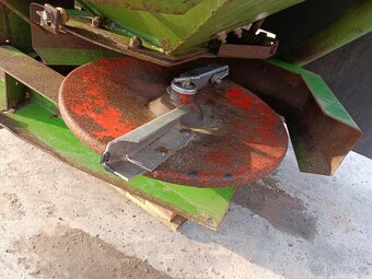 1500L Rozmetadlo AMAZONE ZA-U 1500 (hydraulické ovládání) - 9