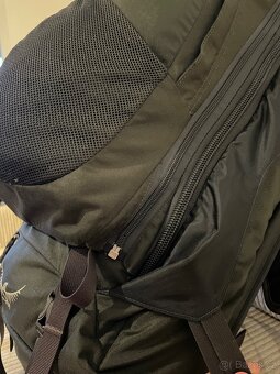 Batoh Osprey Farpoint 55l - 9