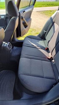 Volkswagen Golf 6 1.6 TDI - 9