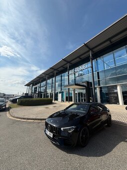 Mercedes Benz CLA45 Shooting Brake - 9