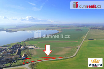 K prodeji, stavební pozemek o celkové výměře 1.318 m2, obec - 9