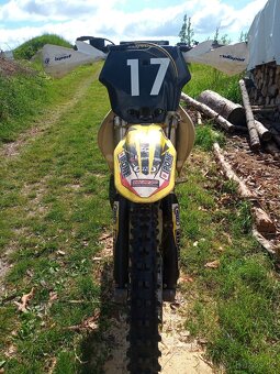 Husqvarna CR 125 - 9