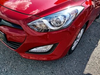 Hyundai i30 1,6 CRDi 81 kW, r.v. 12/2012, najeto 195.356km - 9