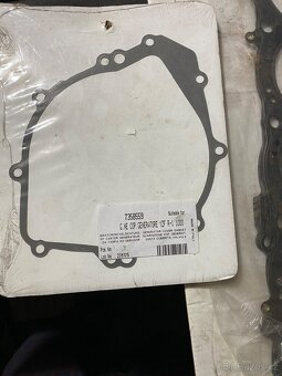 Yamaha yzf r1 98 díly - 9