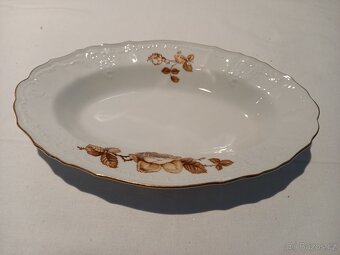 Porcelánové oválné servírovací talíře - Bernadotte - 9