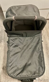 Kočárek Easywalker Sky Plus Korbička + příslušenství - 9