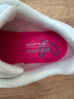 Nové dámské boty Skechers UNO - Highlight Love - 9