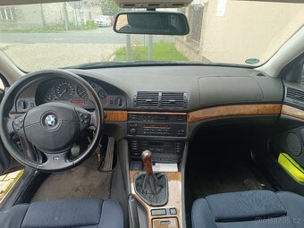 BMW E39 520i - 9