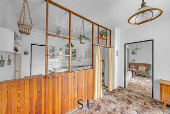 Nabízím k prodeji rodinný dům určený ke kompletní rekonstruk - 9