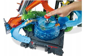 Hot Wheels Autodráha Krokodýlí útok - 9